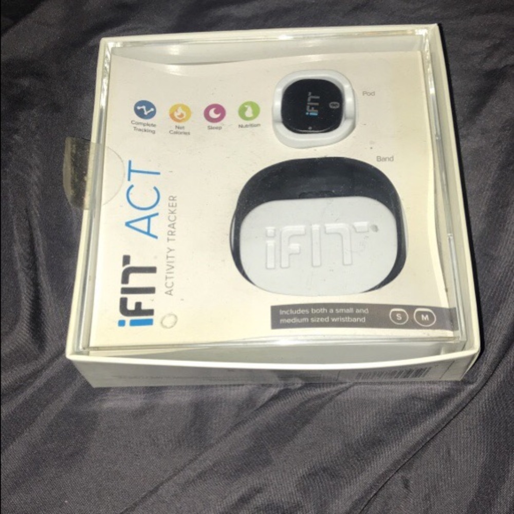 iFit ACT activity tracker